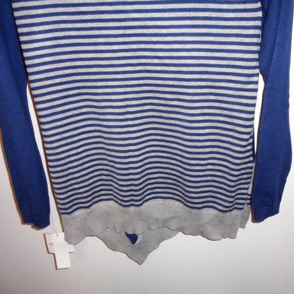 LIZ Claiborne Novelty Sweater Size Medium NWT - Picture 11 of 12